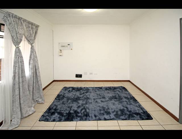 1 BEDROOM APARTMENT FOR SALE IN FERNDALE